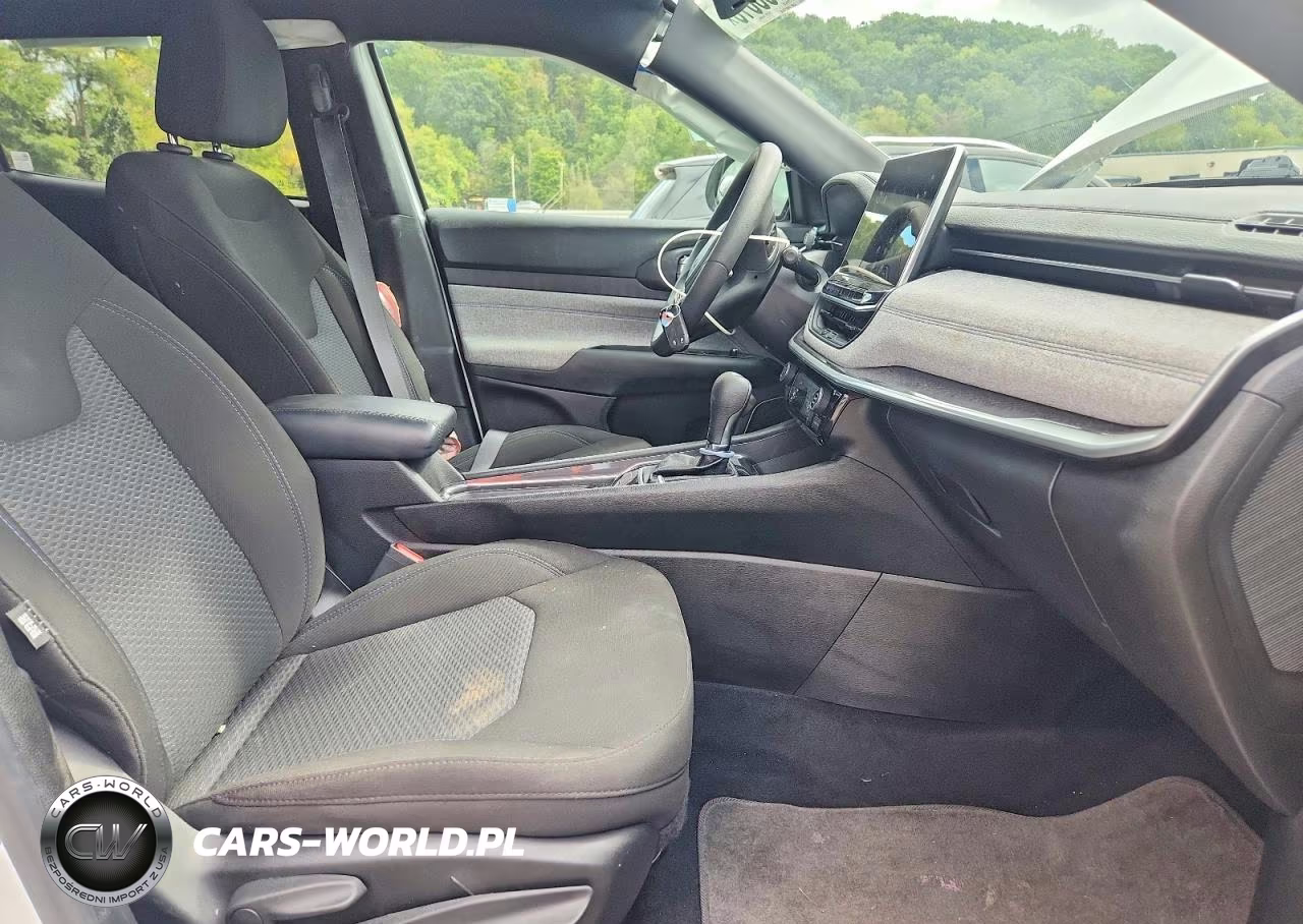 2024 Jeep Compass Sport VIN:3C4NJDAN7RT146030 - 7