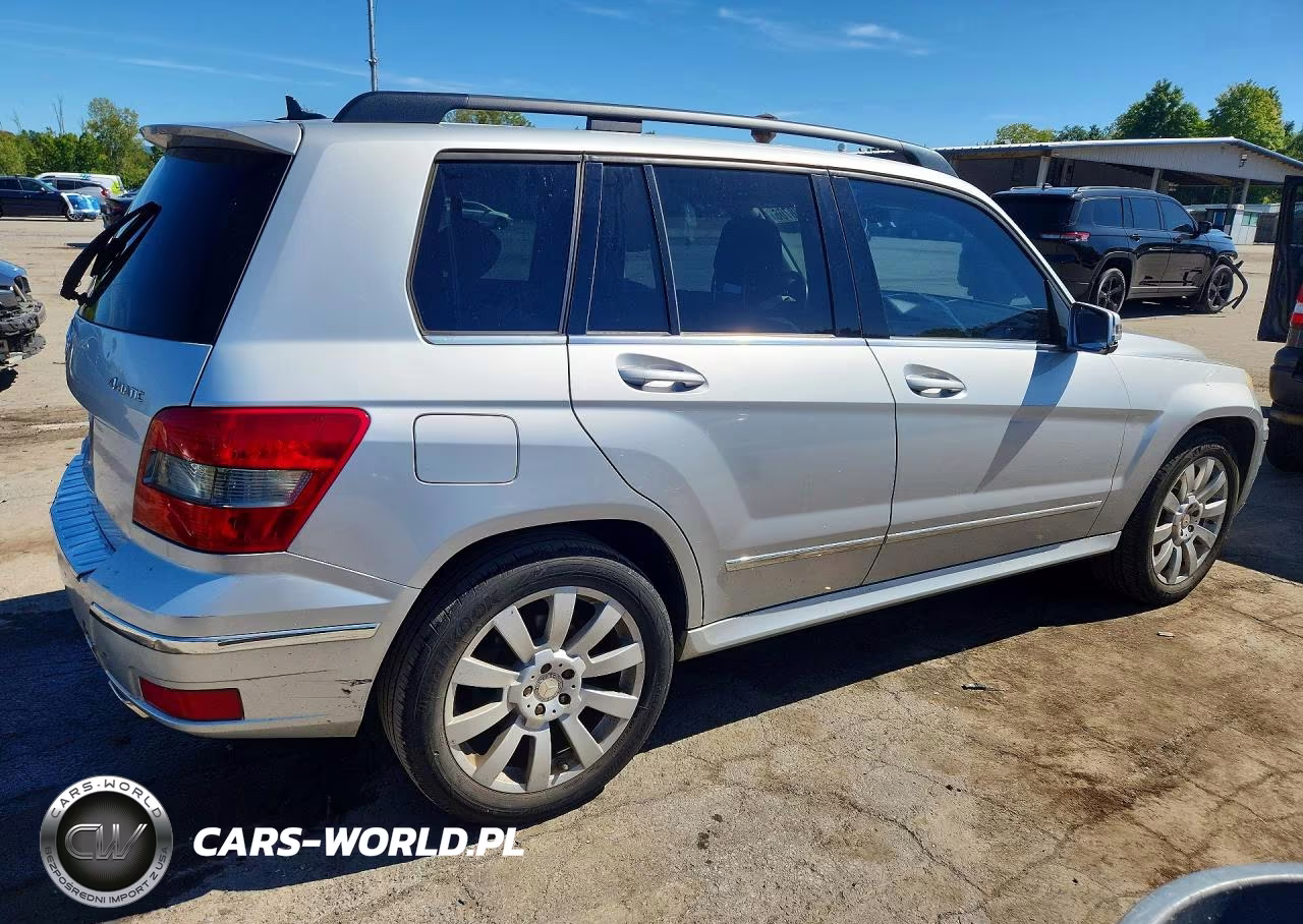 2011 Mercedes-Benz Glk 350 4Matic VIN:WDCGG8HB4BF526401 - 3