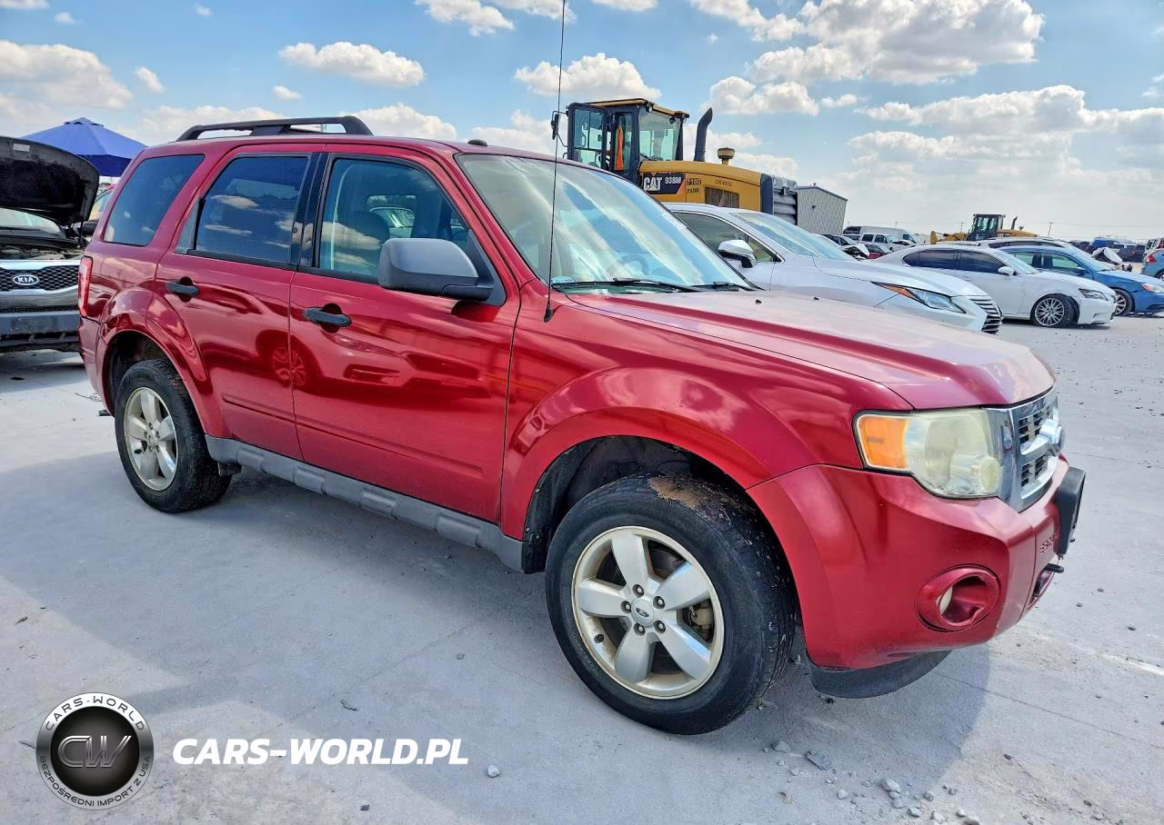 2009 Ford Escape Xlt VIN:1FMCU03G59KA37732 - 4