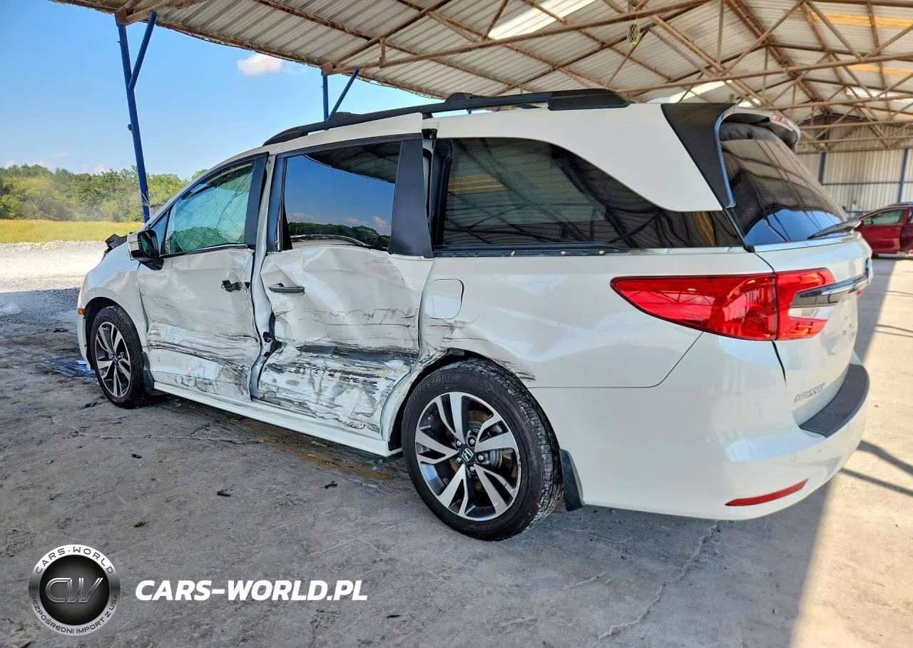 2023 Honda Odyssey Touring VIN:5FNRL6H88PB019810 - 2