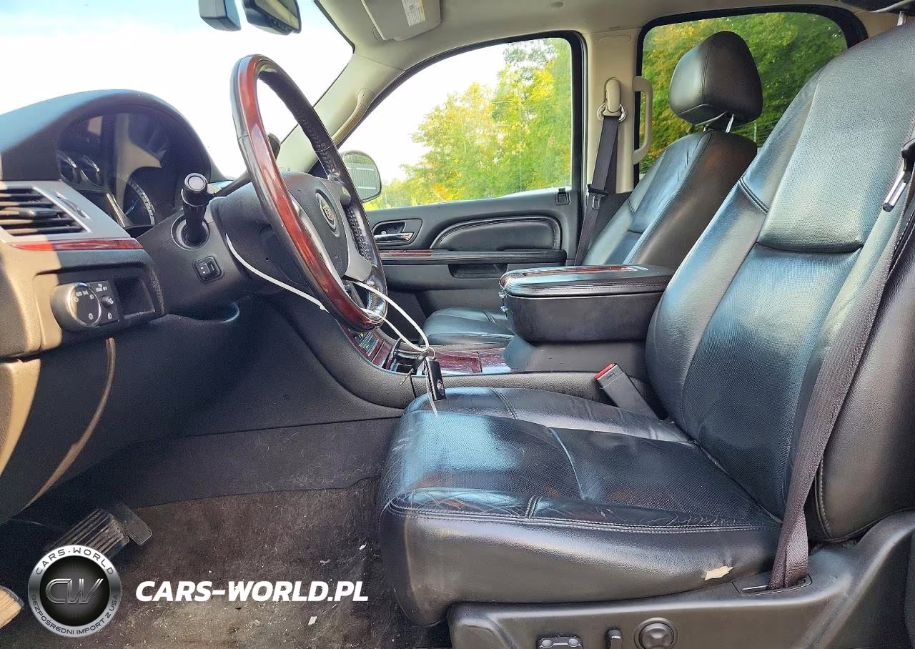 2012 Cadillac Escalade Luxury VIN:1GYS4BEF6CR119865 - 7