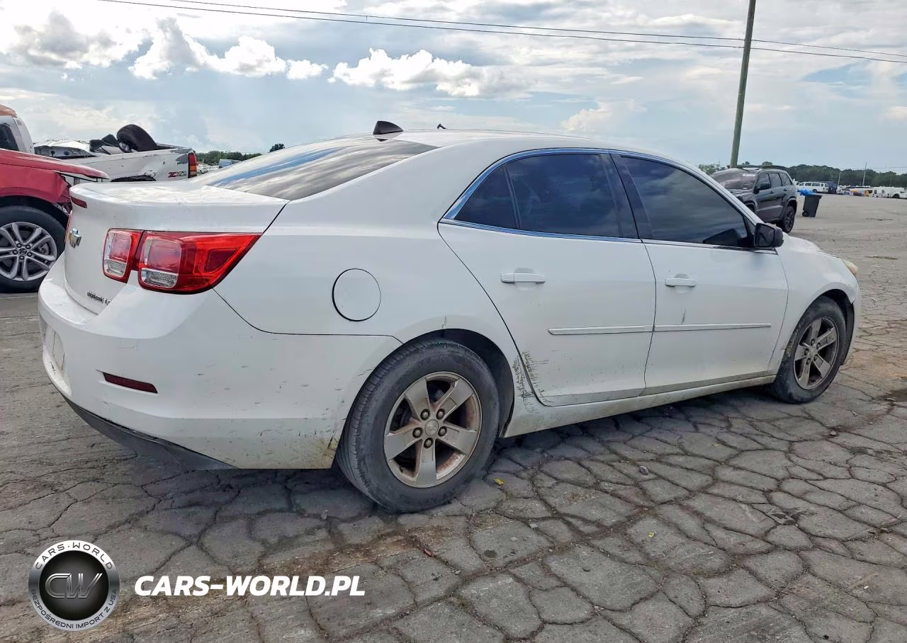 2014 Chevrolet Malibu Ls VIN:1G11B5SLXEF269705 - 3