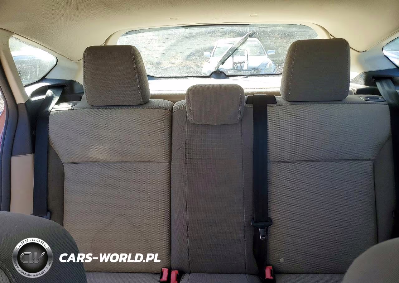 2013 Ford Focus Se VIN:1FADP3K25DL178106 - 10