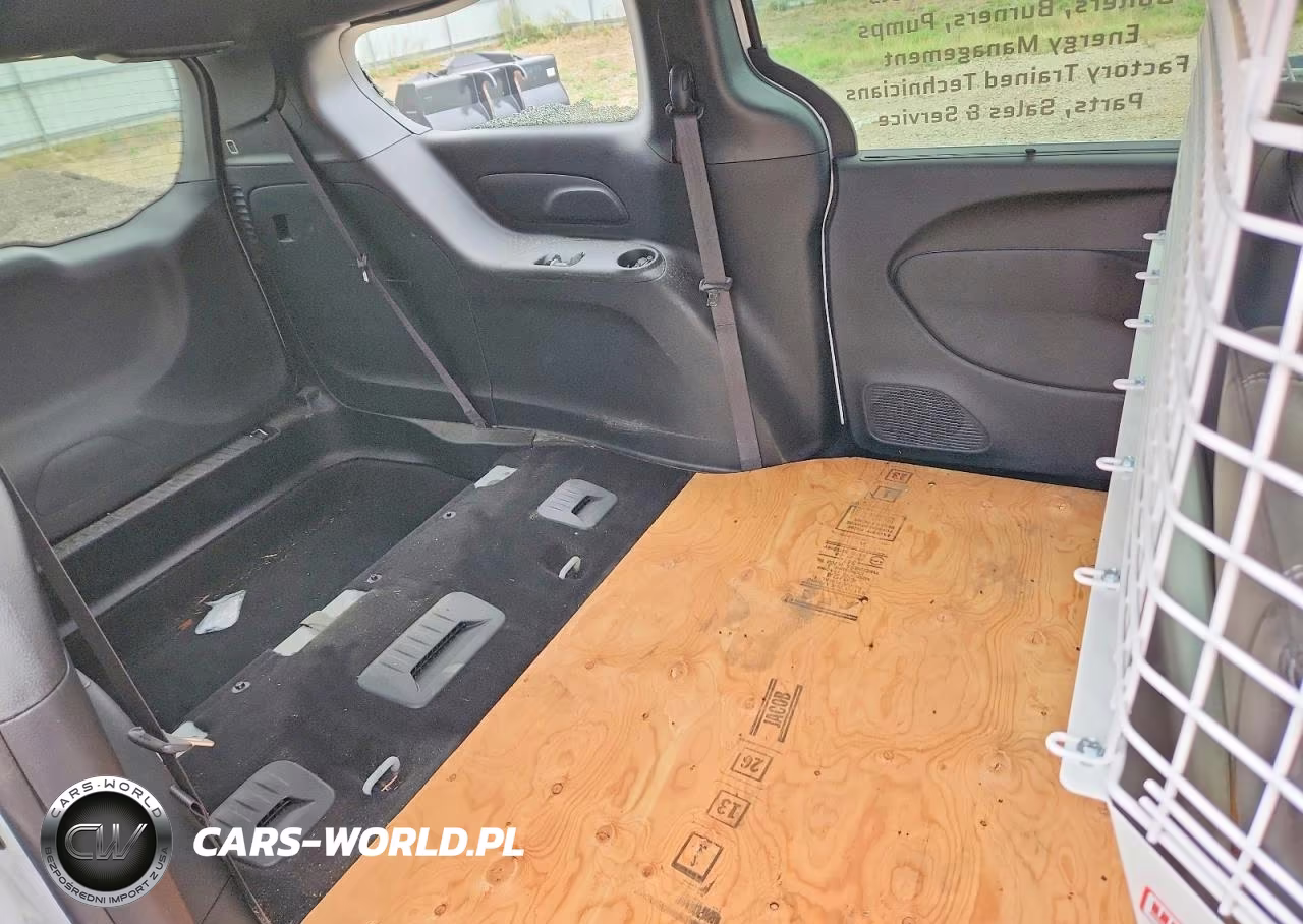 2026 Chrysler Voyager Lx VIN:2C4RC1CGXTR255651 - 11