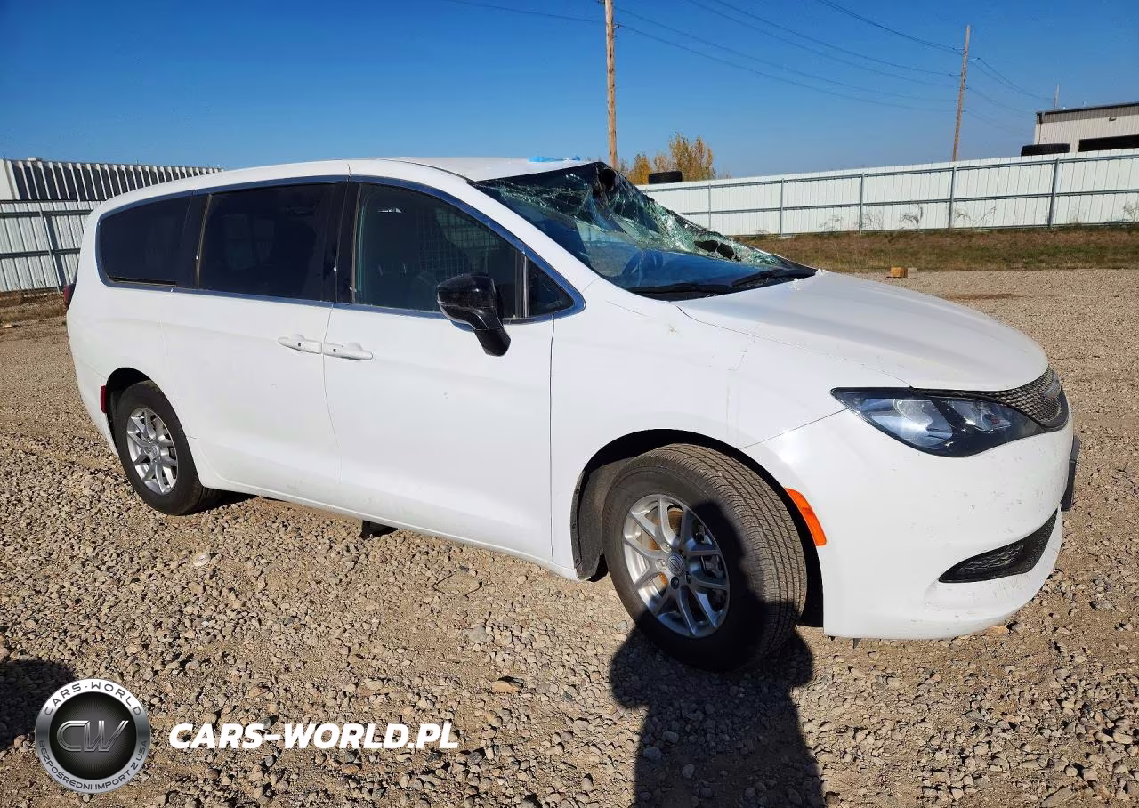 2026 Chrysler Voyager Lx VIN:2C4RC1CGXTR255651 - 4