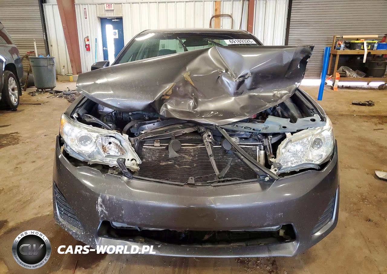 2014 Toyota Camry Le VIN:4T4BF1FK5ER366382 - 5