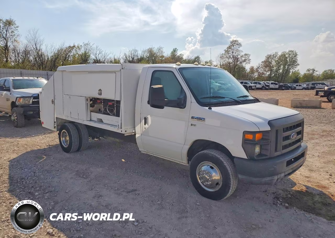 2011 Ford Econoline E450 Super Duty Cutaway Van VIN:1FDXE4FLXBDA95571 - 4