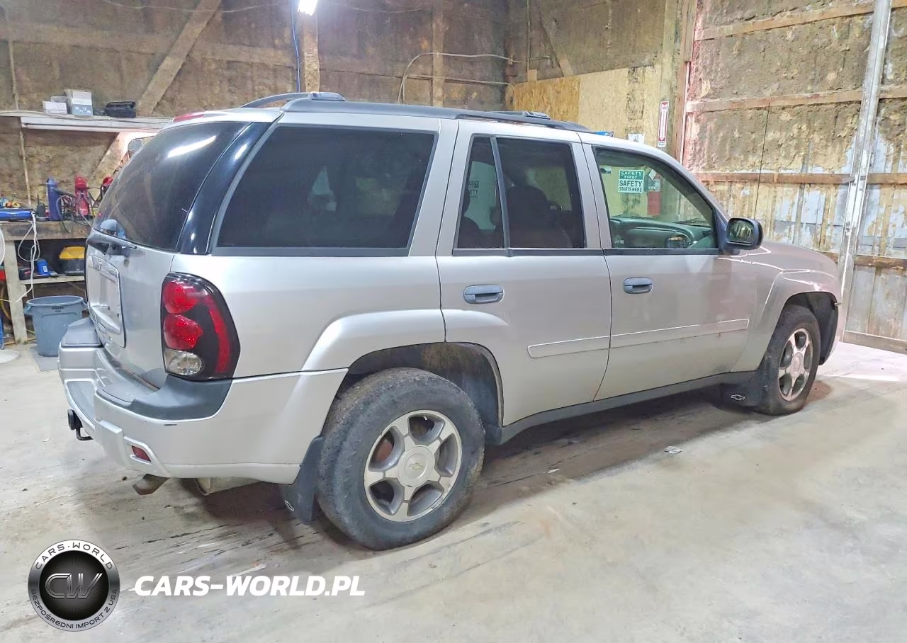 2007 Chevrolet Trailblazer Ls VIN:1GNDT13S972270376 - 3