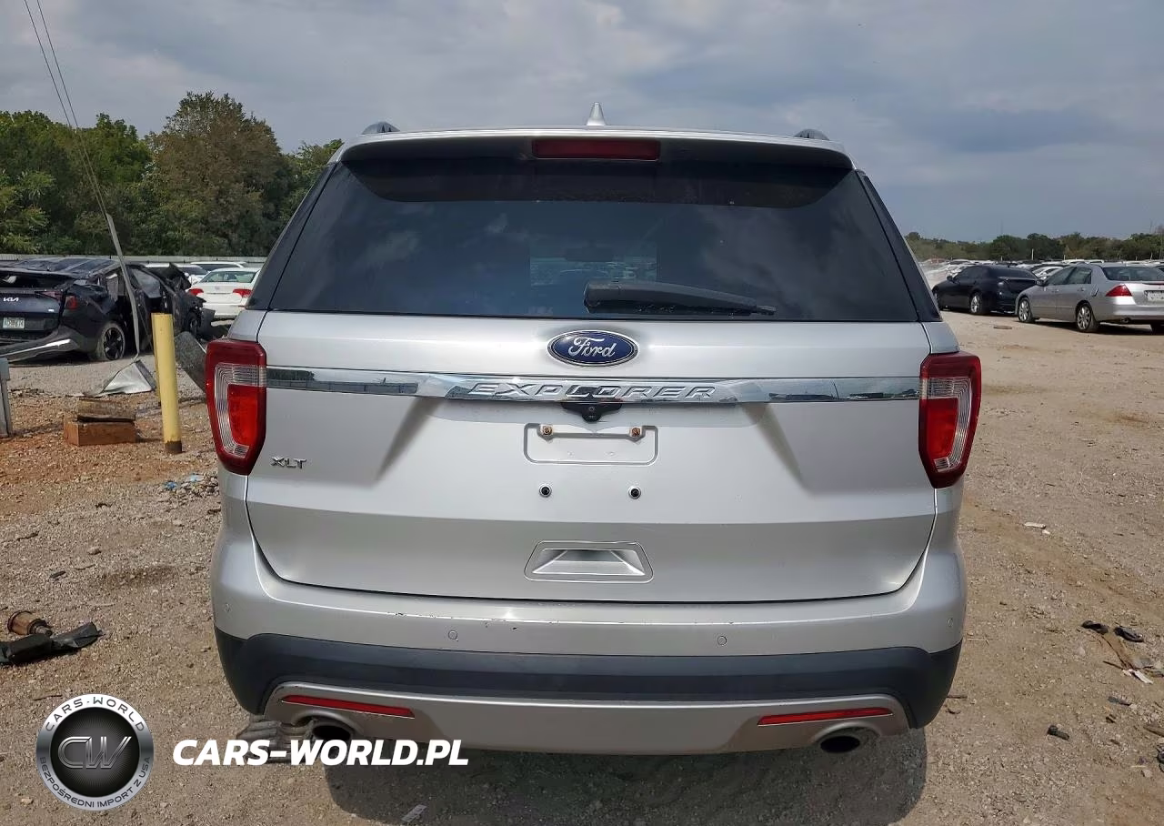 2017 Ford Explorer Xlt VIN:1FM5K7D87HGB62862 - 6