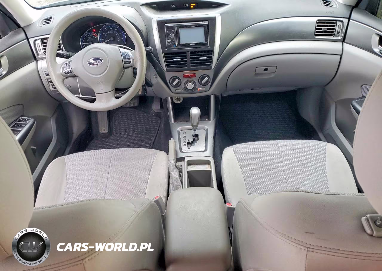 2011 Subaru Forester 2.5X Premium VIN:JF2SHADC5BH733968 - 8