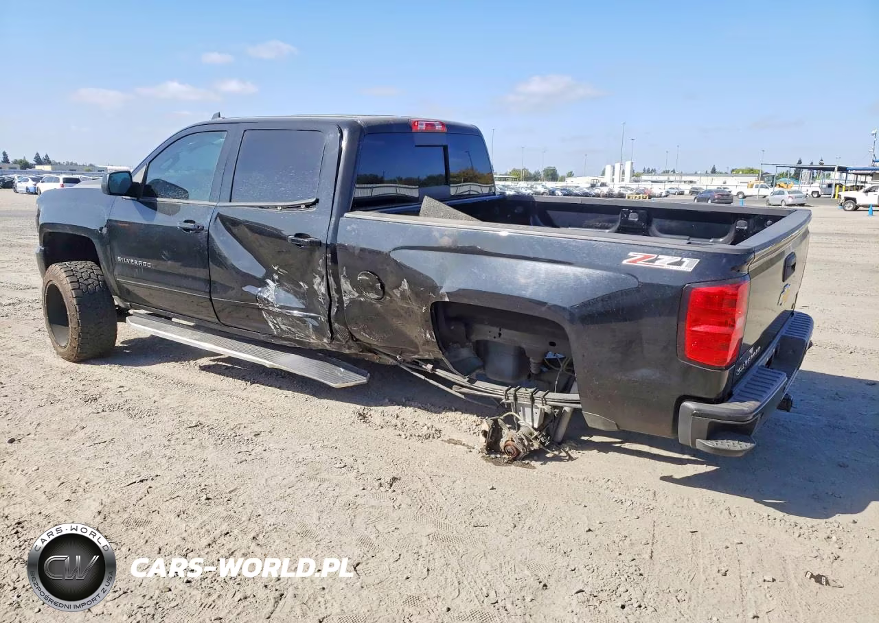 2017 Chevrolet Silverado K1500 Lt VIN:1GCUKREC4HF182085 - 2