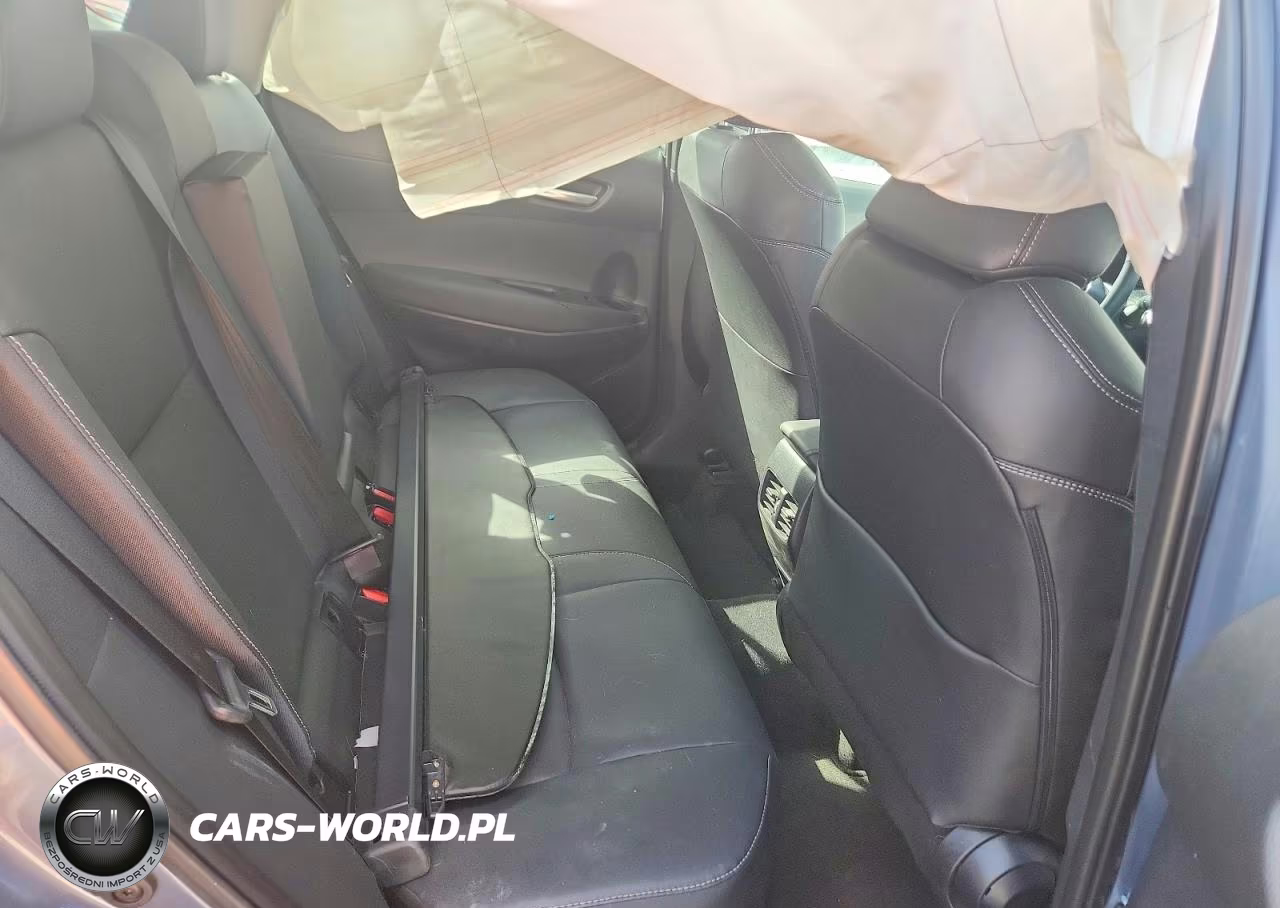 2026 Toyota Corolla Cross Xle VIN:7MUDAABG5TV149865 - 11