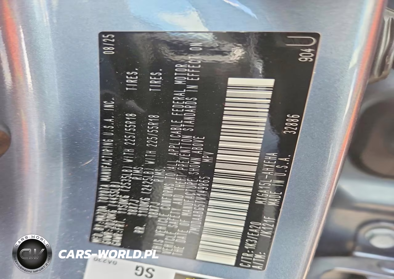 2026 Toyota Corolla Cross Xle VIN:7MUDAABG5TV149865 - 13