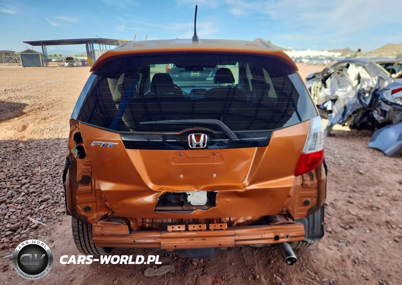 2010 Honda Fit Sport VIN:JHMGE8H48AS025500 - 6