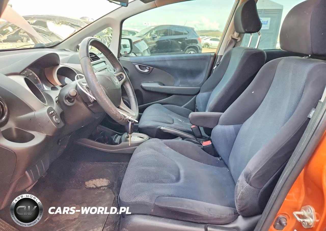 2010 Honda Fit Sport VIN:JHMGE8H48AS025500 - 7