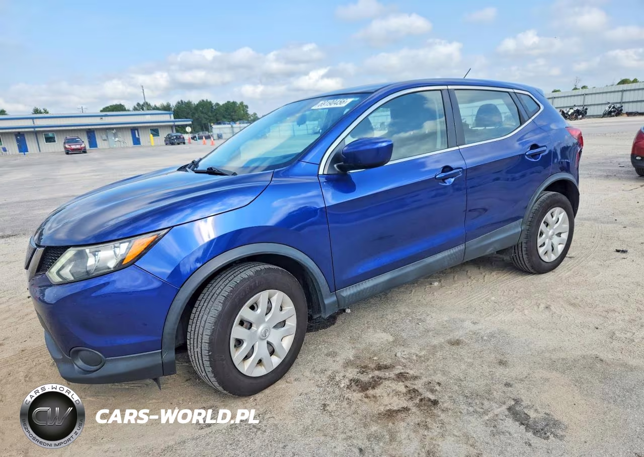 2018 Nissan Rogue Sport S VIN:JN1BJ1CR8JW256765 - 1