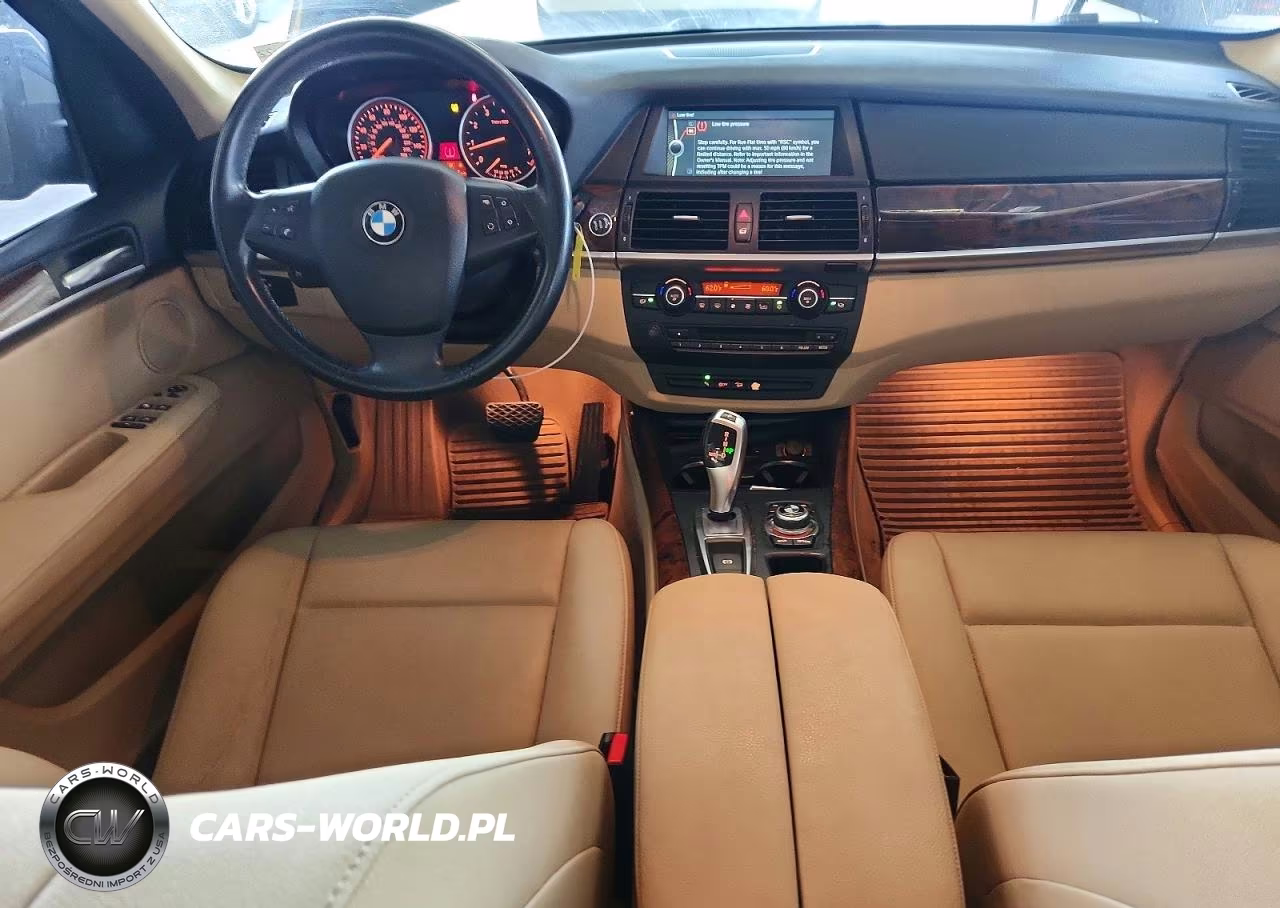 2013 BMW X5 xDrive35I VIN:5UXZV4C56DL992736 - 8