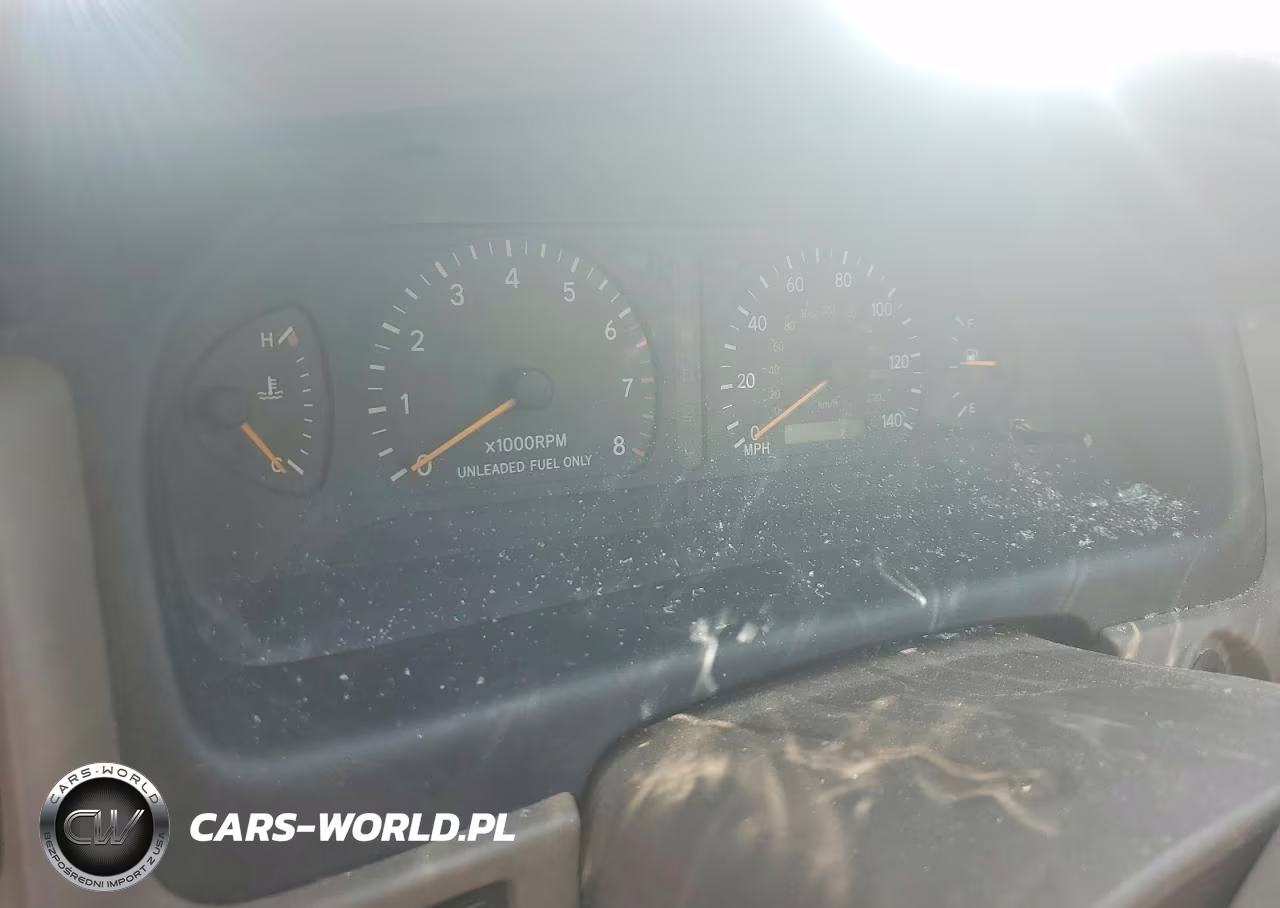 1999 Toyota Avalon VIN:4T1BF18B2XU351168 - 9