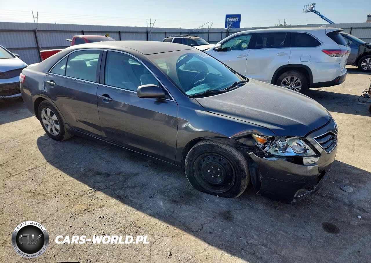 2010 Toyota Camry Le VIN:4T1BF3EK1AU014644 - 4