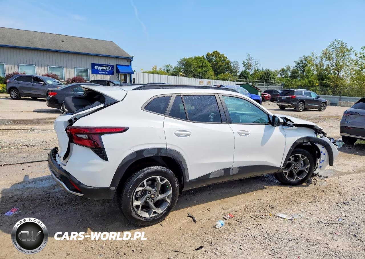 2026 Chevrolet Trax 1Lt VIN:KL77LHEP9TC104643 - 3