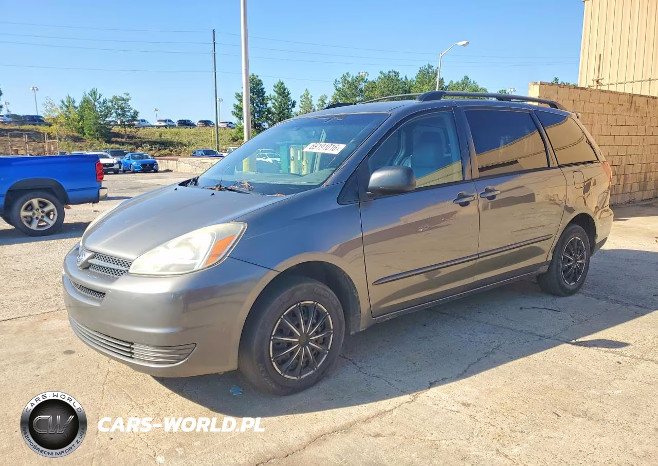 2005 Toyota Sienna Le 7 Passenger