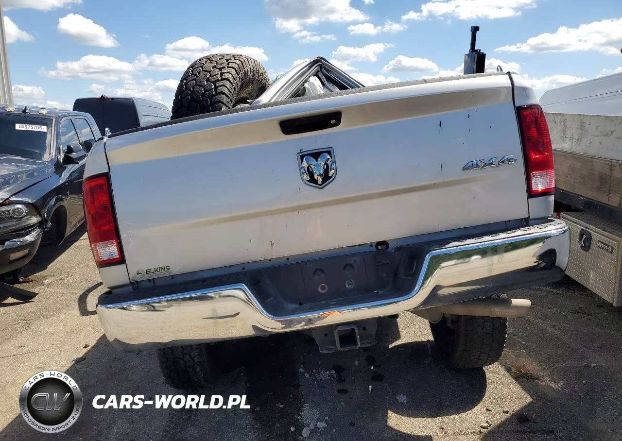 2018 Ram 3500 St VIN:3C63R3AJ8JG343428 - 6