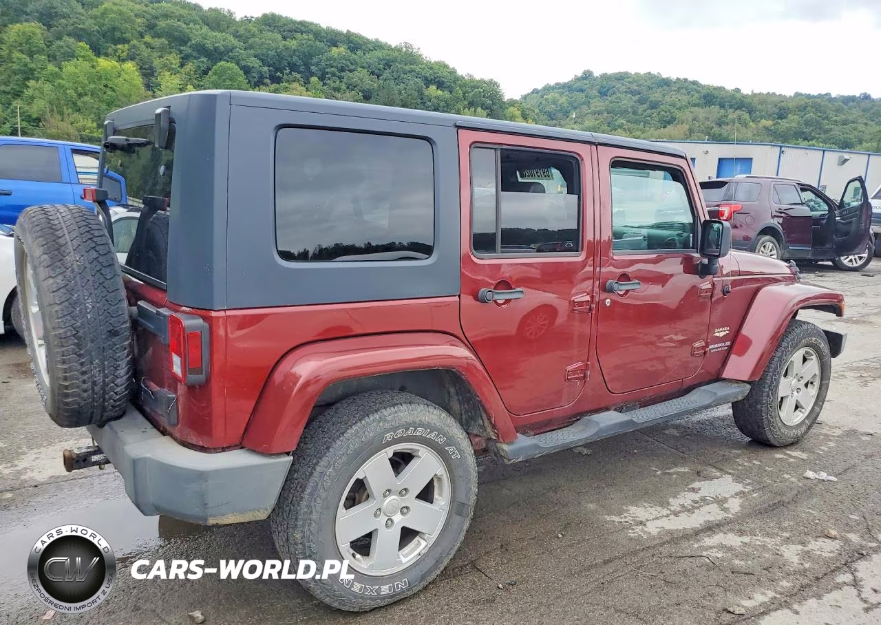2007 Jeep Wrangler Sahara VIN:1J4GA59157L106127 - 3