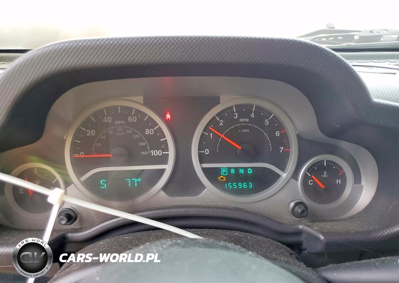 2007 Jeep Wrangler Sahara VIN:1J4GA59157L106127 - 9