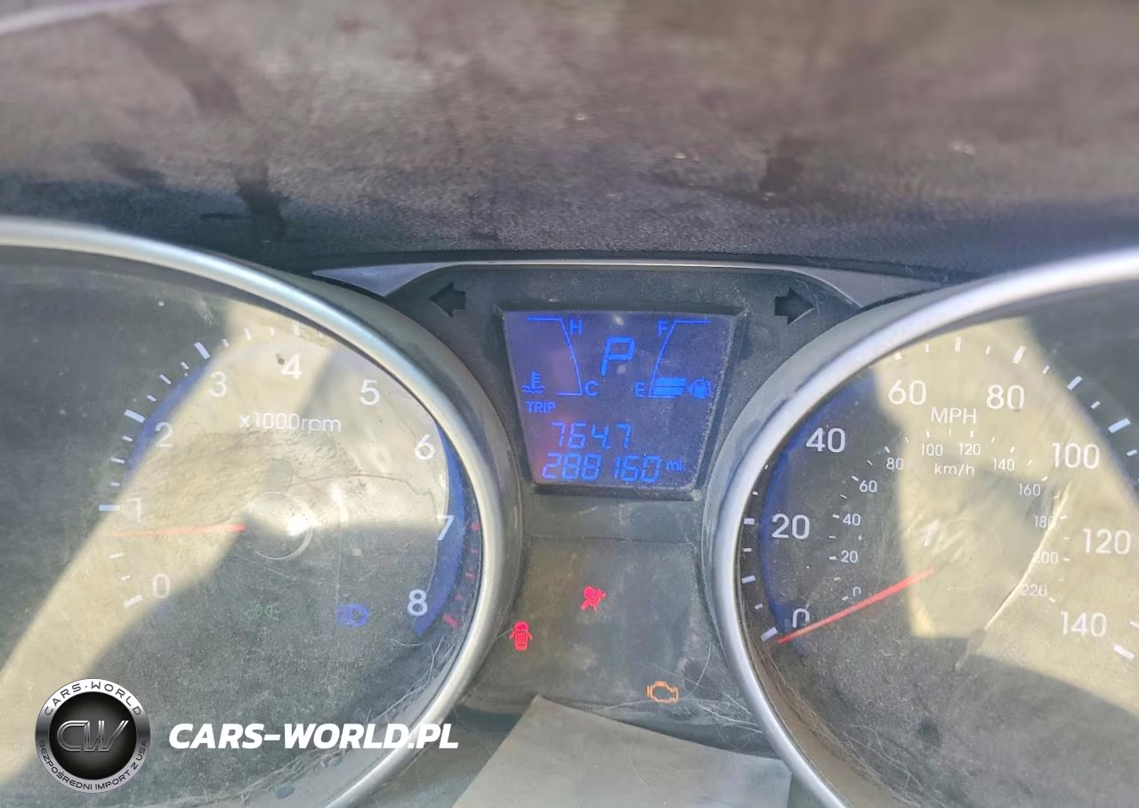 2012 Hyundai Tucson Gls VIN:KM8JUCACXCU371405 - 9