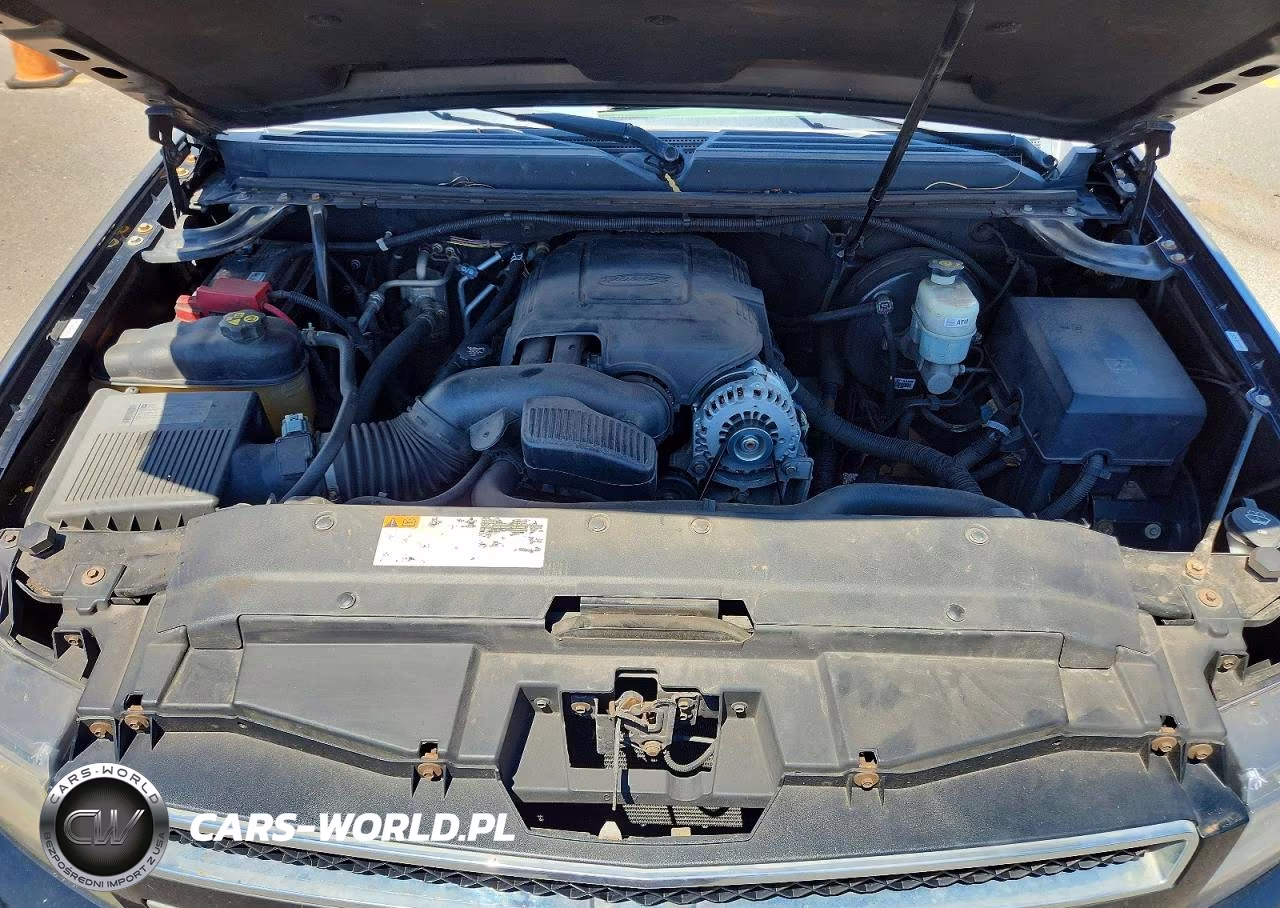 2011 Chevrolet Suburban K1500 Lt VIN:1GNSKJE36BR356213 - 12