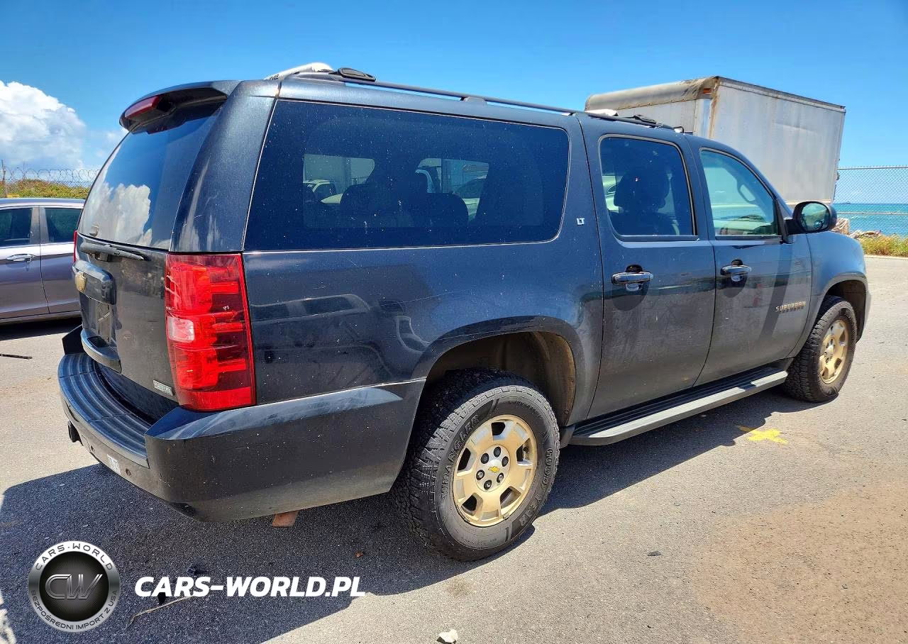 2011 Chevrolet Suburban K1500 Lt VIN:1GNSKJE36BR356213 - 3