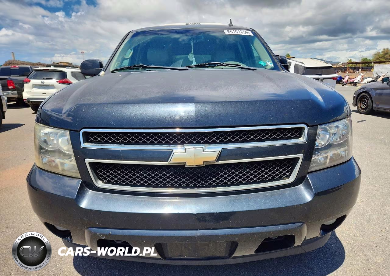 2011 Chevrolet Suburban K1500 Lt VIN:1GNSKJE36BR356213 - 5