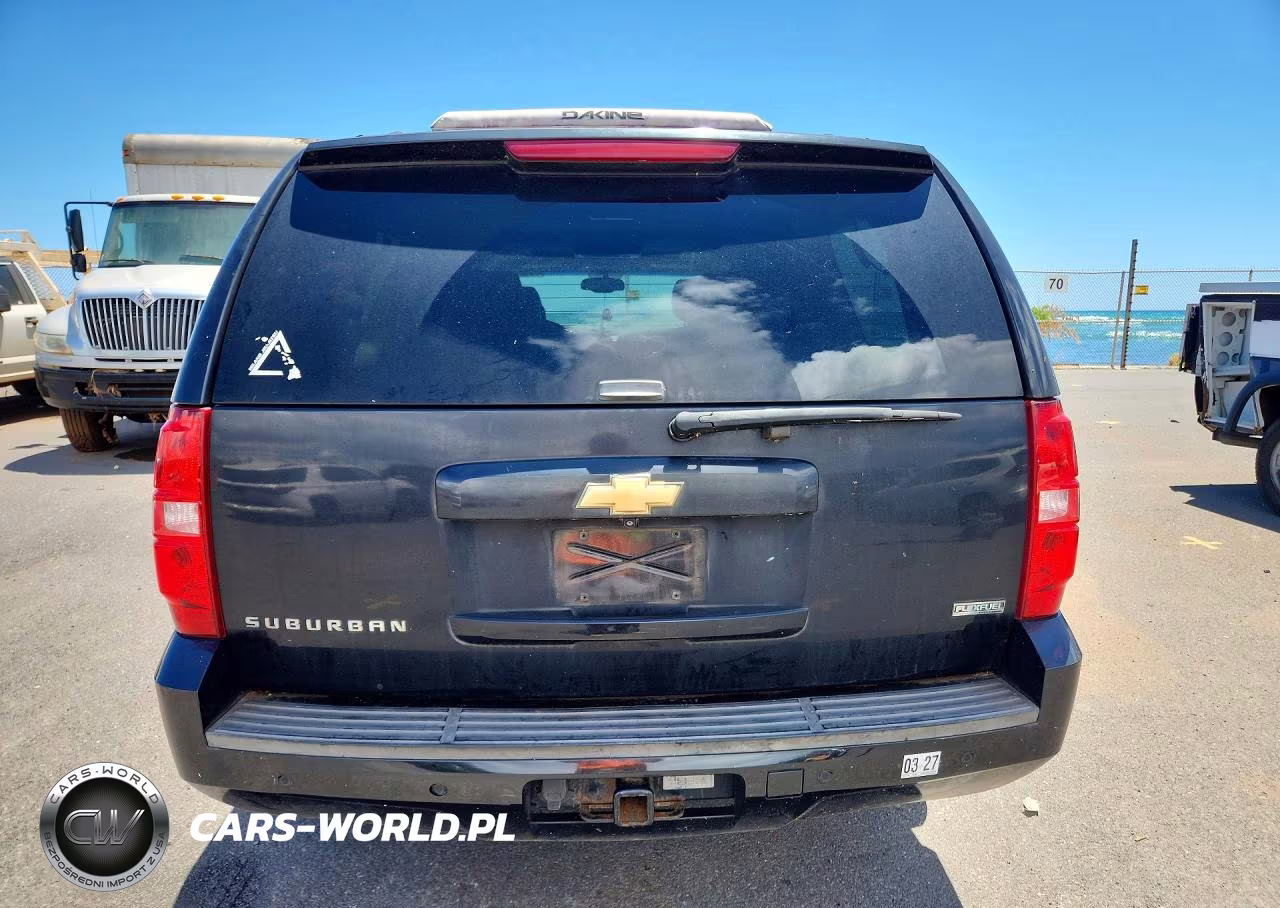 2011 Chevrolet Suburban K1500 Lt VIN:1GNSKJE36BR356213 - 6