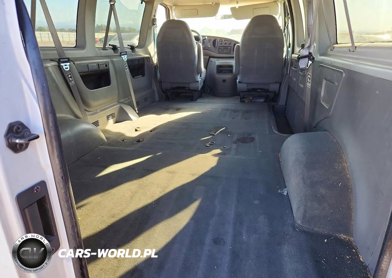 2003 Ford Econoline E150 Wagon VIN:1FMRE11L23HB36798 - 11