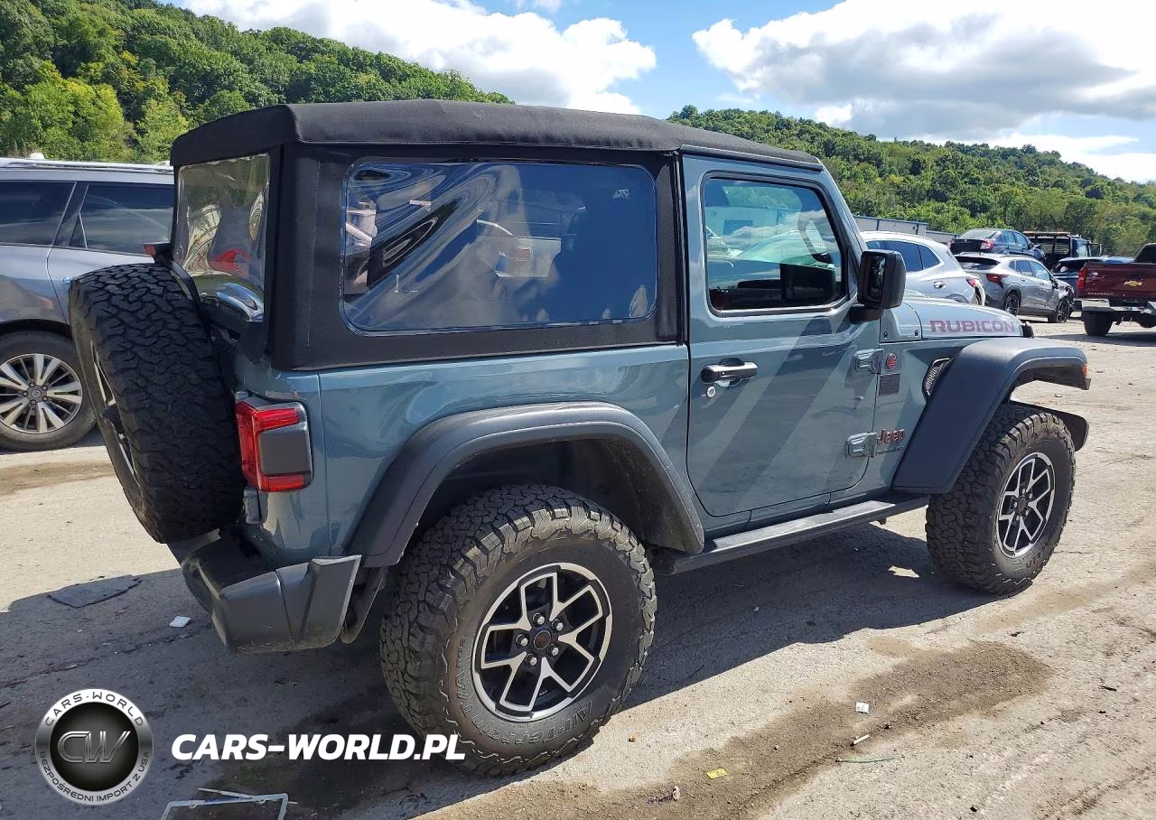 2024 Jeep Wrangler Rubicon VIN:1C4PJXCG5RW308868 - 3