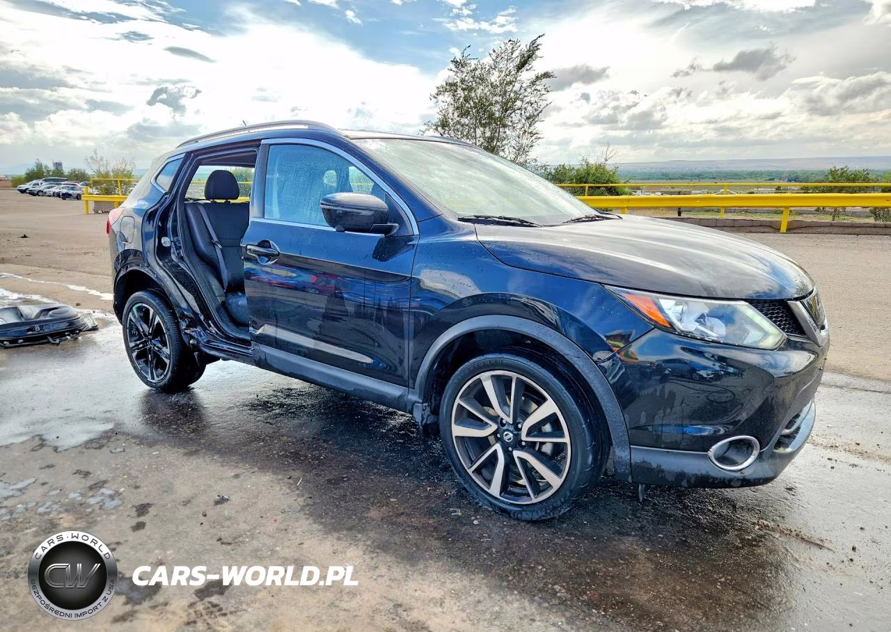 2017 Nissan Rogue Sport Sl VIN:JN1BJ1CPXHW001978 - 4