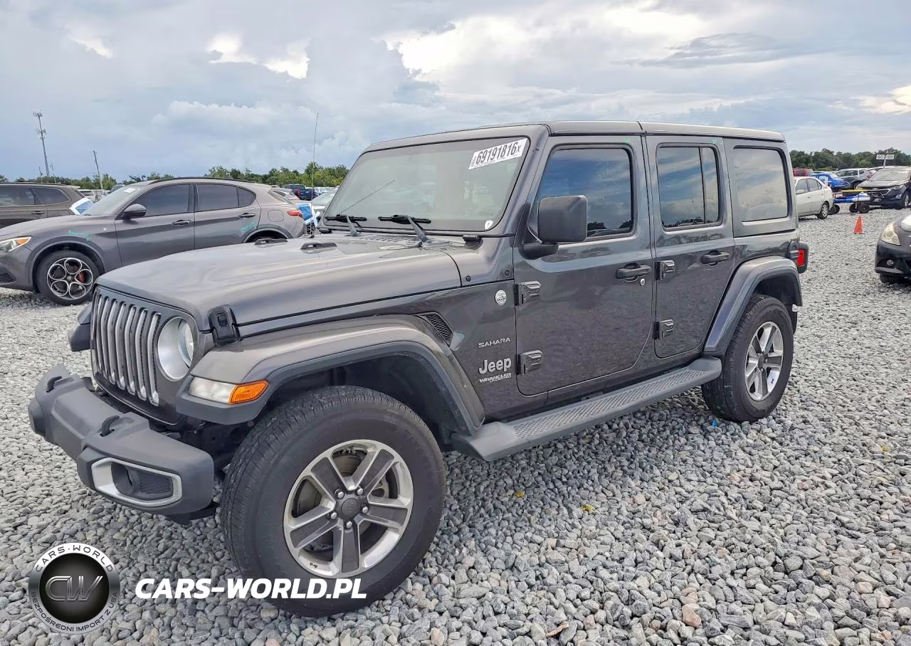 2018 Jeep Wrangler Unlimited Sahara – zdjęcie 1 z 12