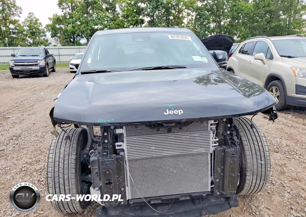 2026 Jeep Grand Cherokee Limited VIN:1C4RJHBR1TC173155 - 5