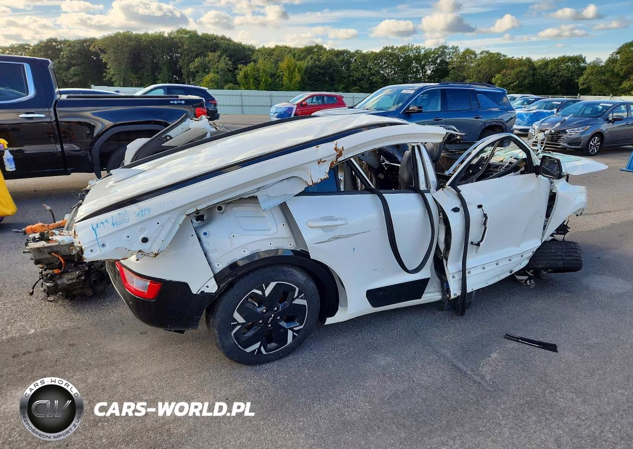 2024 Kia Niro Wind VIN:KNDCR3L17R5113534 - 3