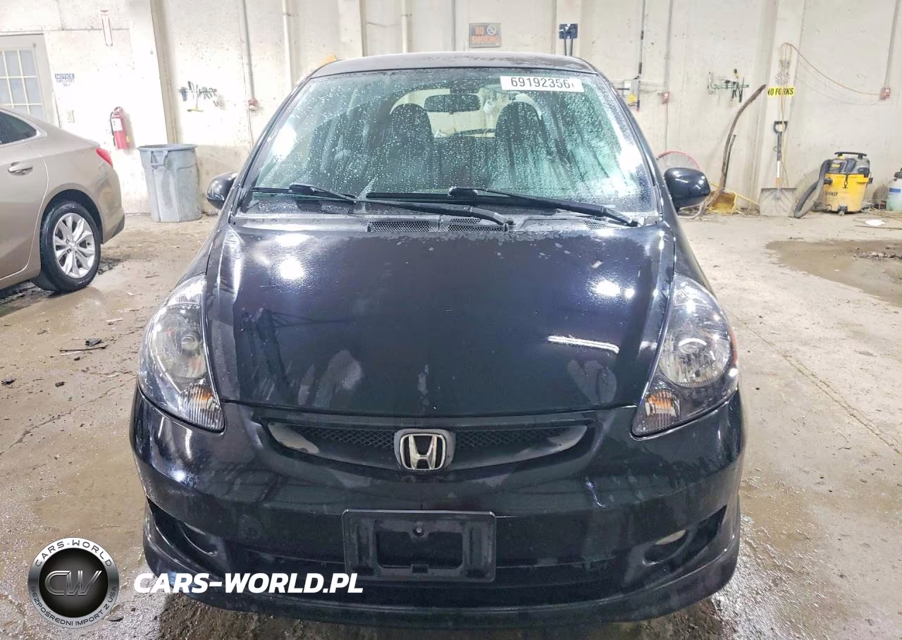 2008 Honda Fit Sport VIN:JHMGD38688S046641 - 5