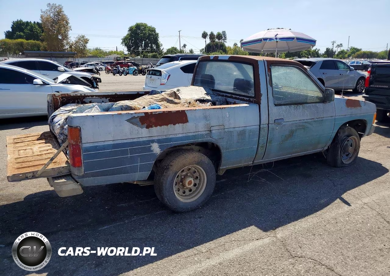 1986 Nissan Truck Base VIN:JN6ND11S6GW008995 - 3