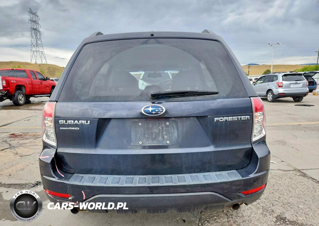 2010 Subaru Forester 2.5X Premium VIN:JF2SH6CC3AH723825 - 6