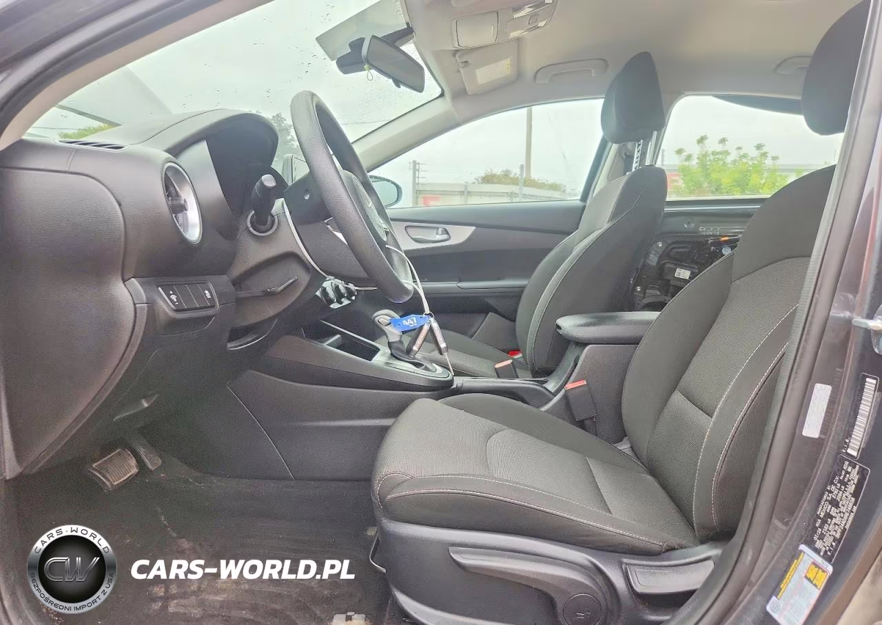 2024 Kia Forte Lxs VIN:3KPF24ADXRE748658 - 7