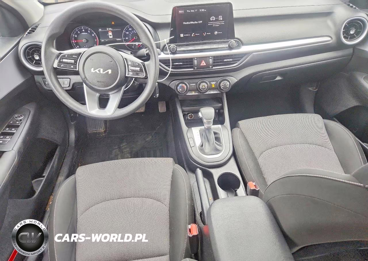 2024 Kia Forte Lxs VIN:3KPF24ADXRE748658 - 8