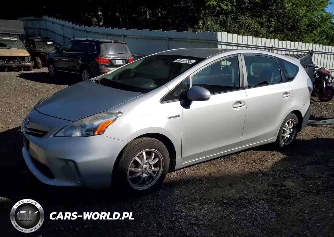 2014 Toyota Prius V
