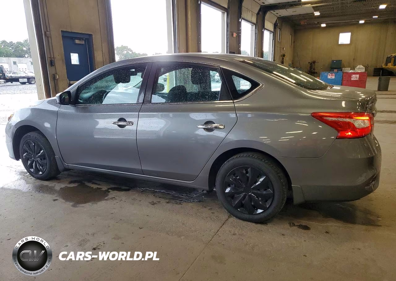 2018 Nissan Sentra S VIN:3N1AB7AP9JY217091 - 2
