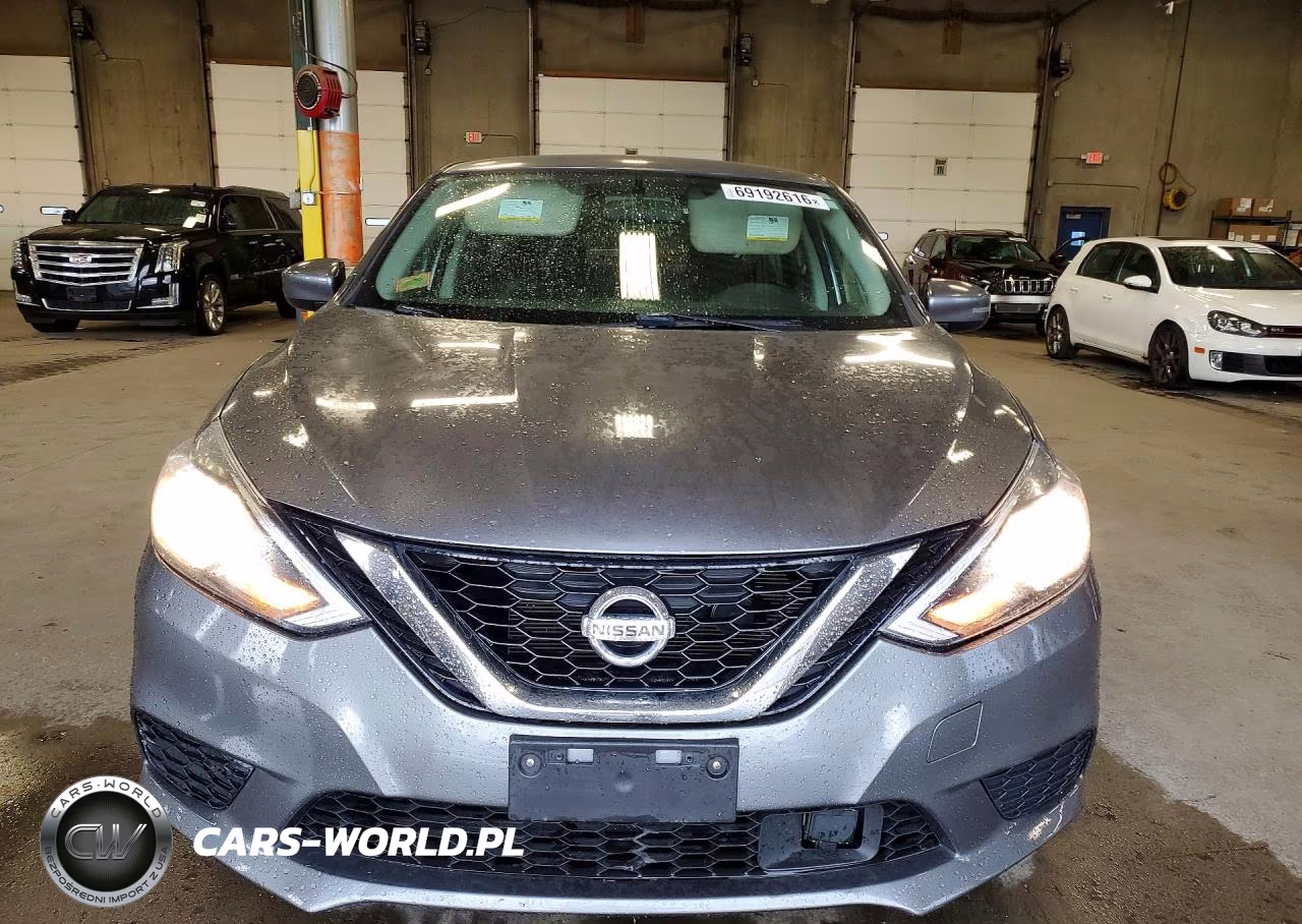 2018 Nissan Sentra S VIN:3N1AB7AP9JY217091 - 5