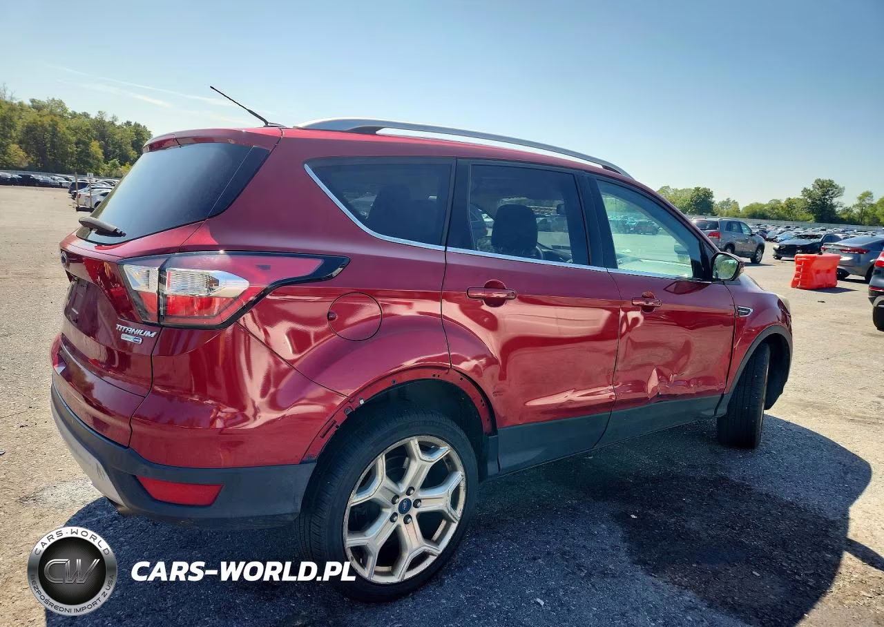 2017 Ford Escape Titanium VIN:1FMCU9JD2HUC30758 - 3