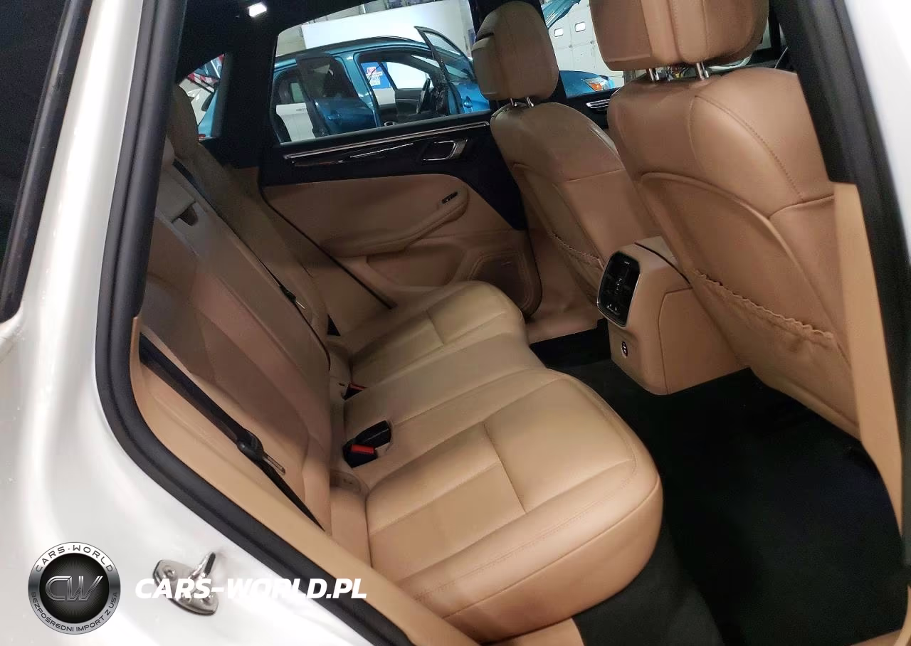 2020 Porsche Macan S VIN:WP1AB2A59LLB37444 - 11