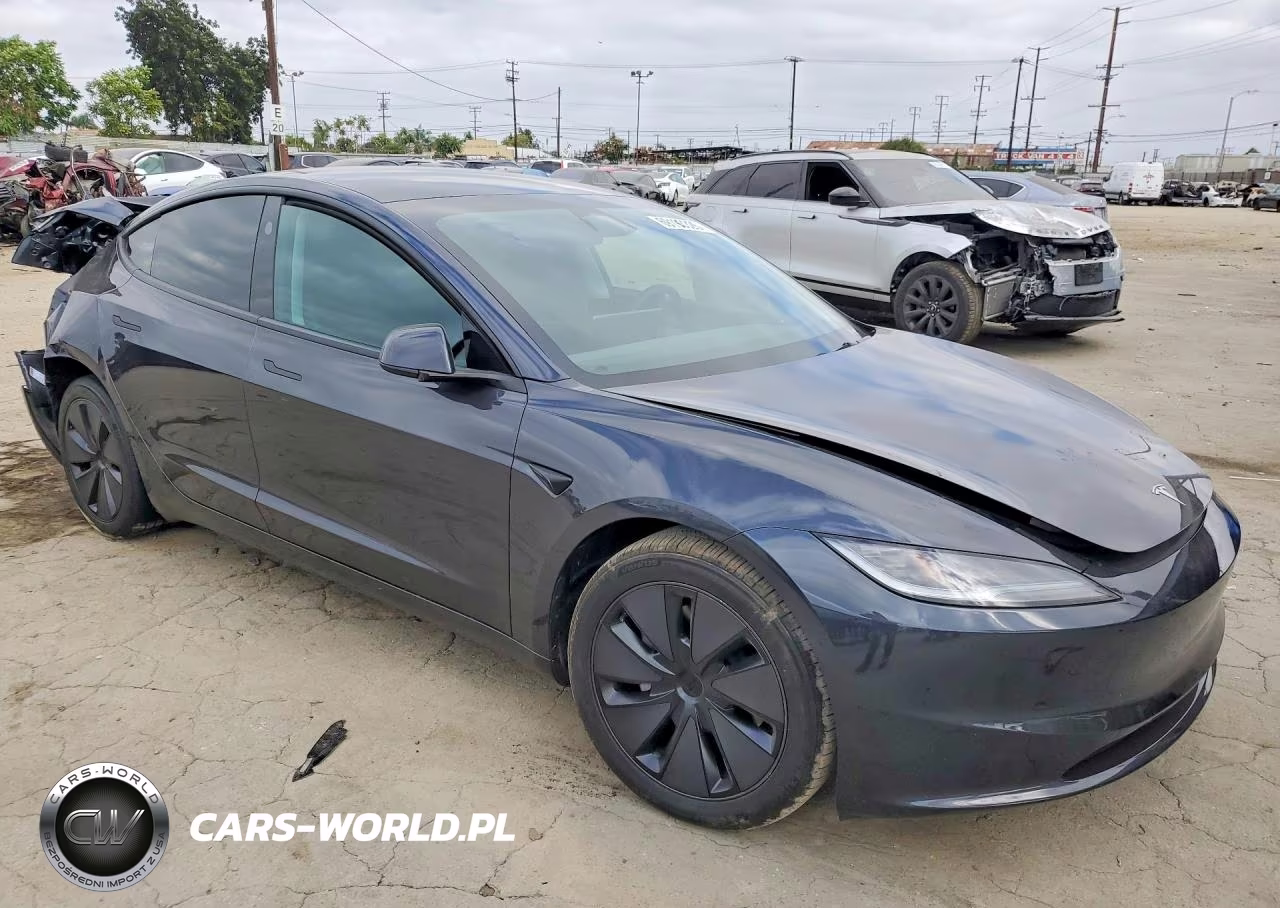 2024 Tesla Model 3 VIN:5YJ3E1EA8RF856666 - 4
